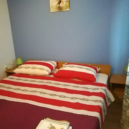 Umag Materada, Jurica